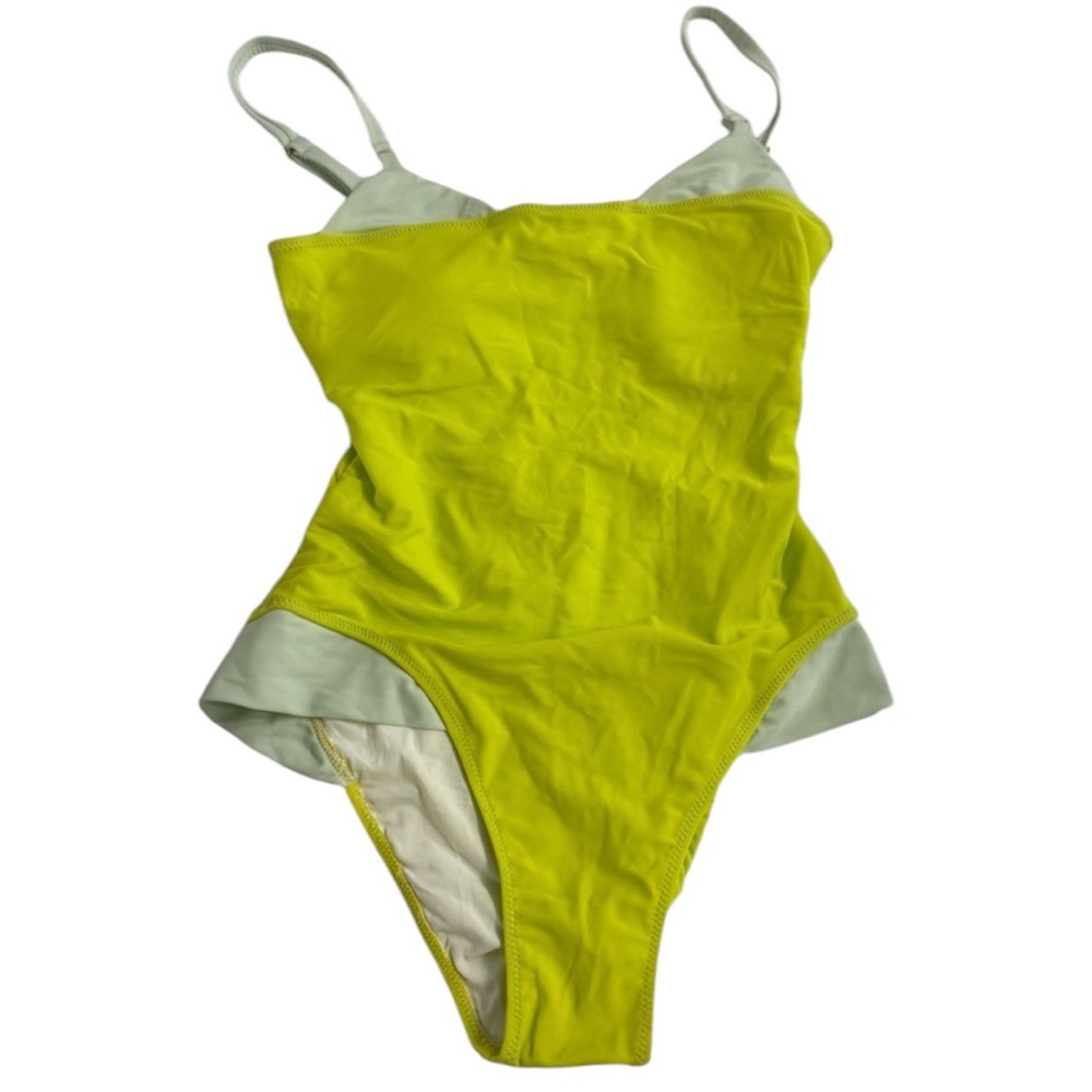 KORESWIM one piece NWT